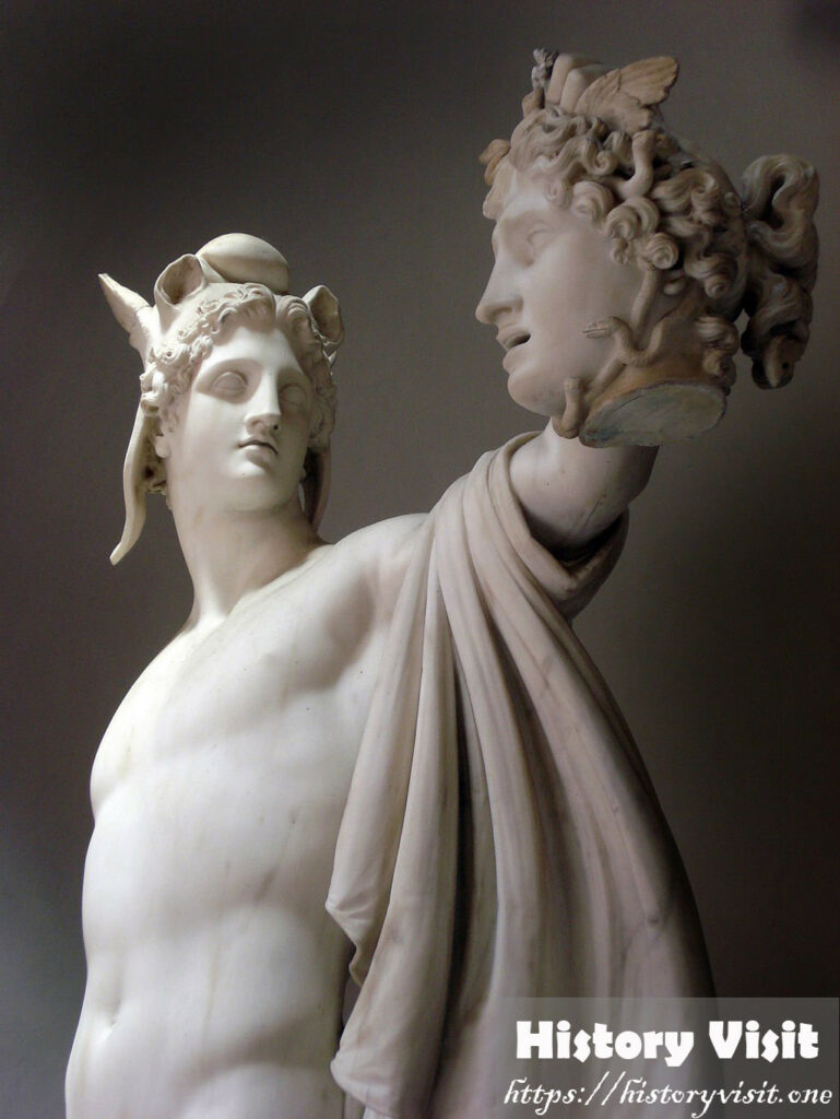 1801: Perseus with the Head of Medusa - Antonio Canova