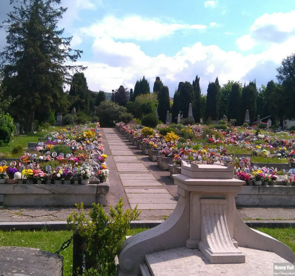 Sant'Anna Cemetery