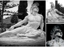 The Dying Achilles Statue